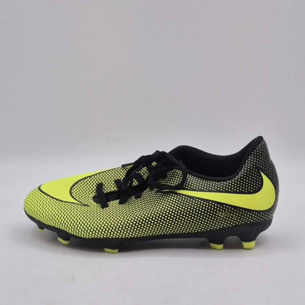 Nike Soccer Cleats Youth‎ 5Y Volt Black Firm Ground Football Shoes FG Boots Kids